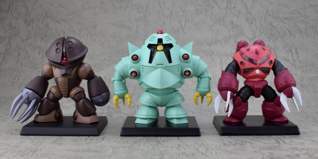 コンバージ♯のアッガイとズゴックと比較。