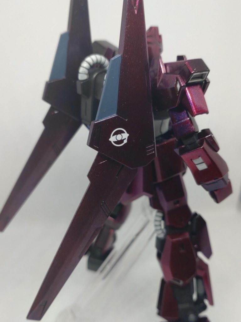 バインダーにはエゥーゴマーク