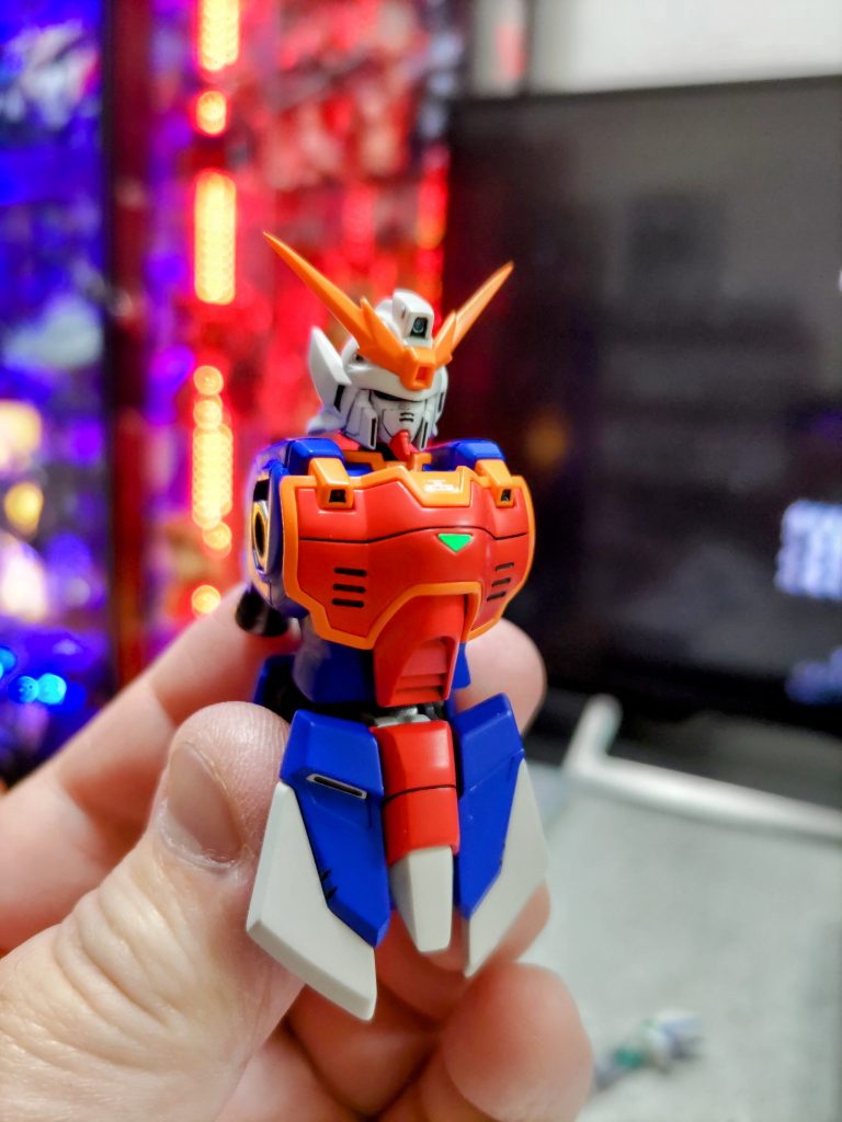 最終組付け中。