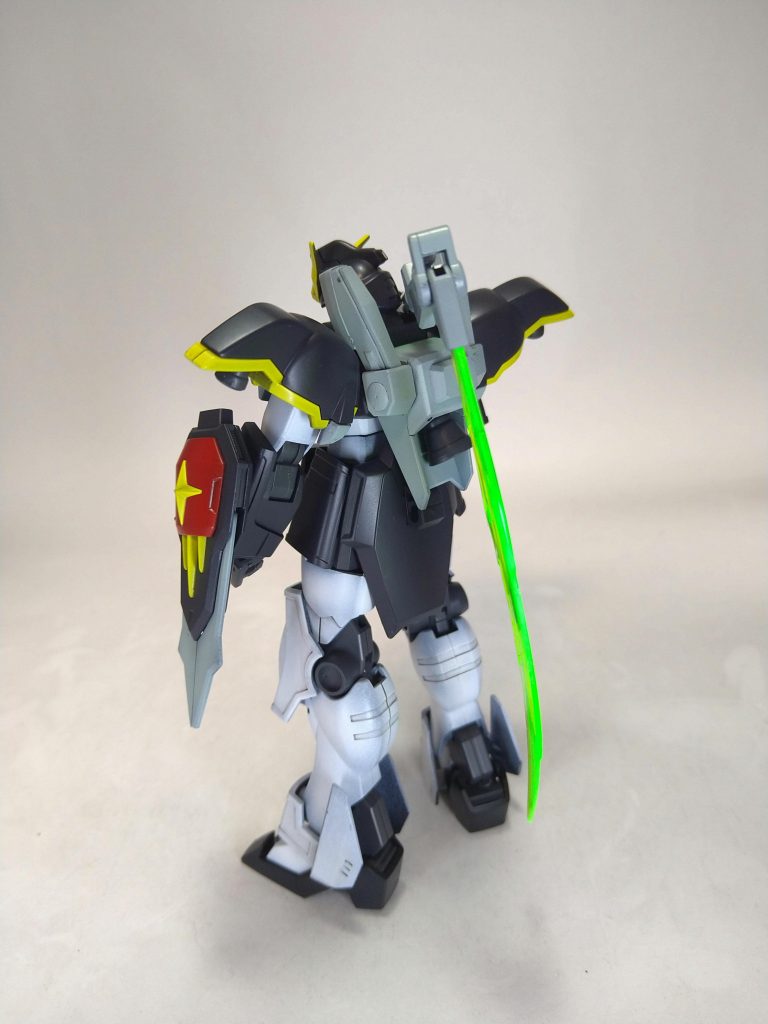 ガンダムデスサイズ–3枚目/制作者：Ruax