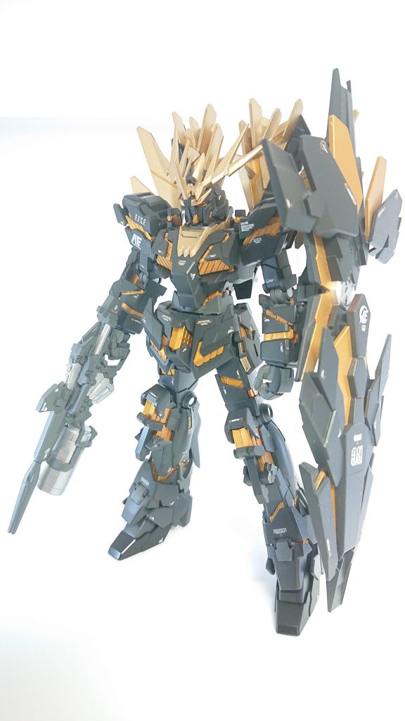 武装のバリエーションが多いってもの相まって、ユニコーンよりバンシィの方が好きだったりします。（乗り手は置いといて）