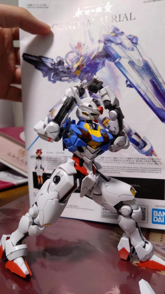 【水星の魔女】HGガンダムエアリアル–3枚目/制作者：玉ねぎ色のハロ