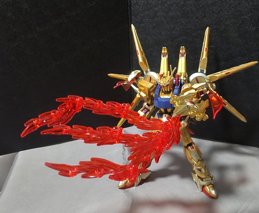 今回エフェクトパーツを増やしたことで、「万焼大豪炎(ばんしょうだいごうえん)」が広範囲になりました。※これも六尺瓊を装着している状態のみの演出です。