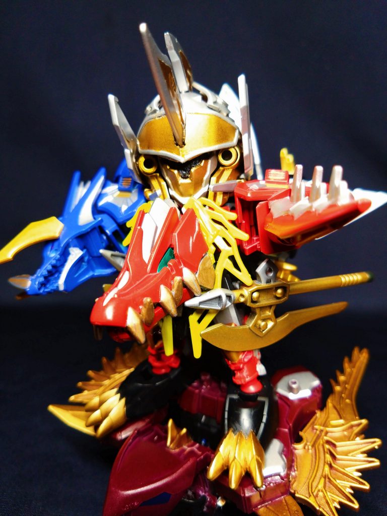 アバレンジャーはとりあえずのラストですが、追々ですがもうちょい続きます。ランフォとスピノがいるということは、もう一体最強の古時代の竜の騎士もいます。