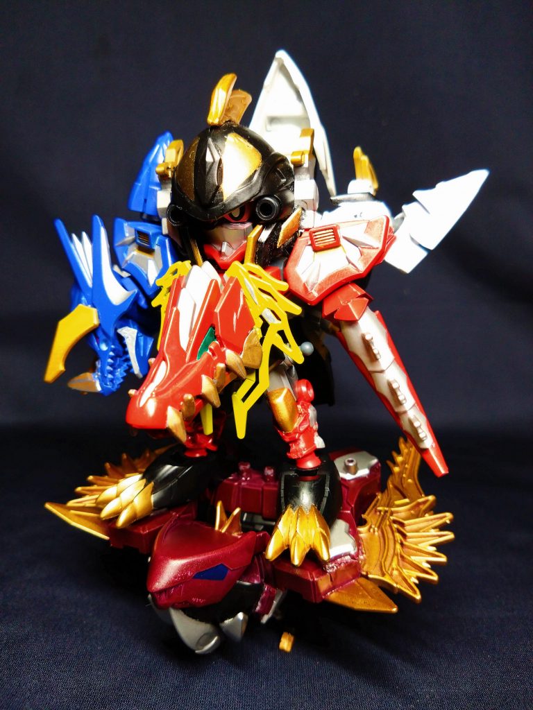 ダイノランダーとキラーランダーが合体したキラーダイノランダー。ゲイラーとステゴスが操られる以前にダイノランダーと共闘していた頃の姿です。所謂キラーアバレンオーです。