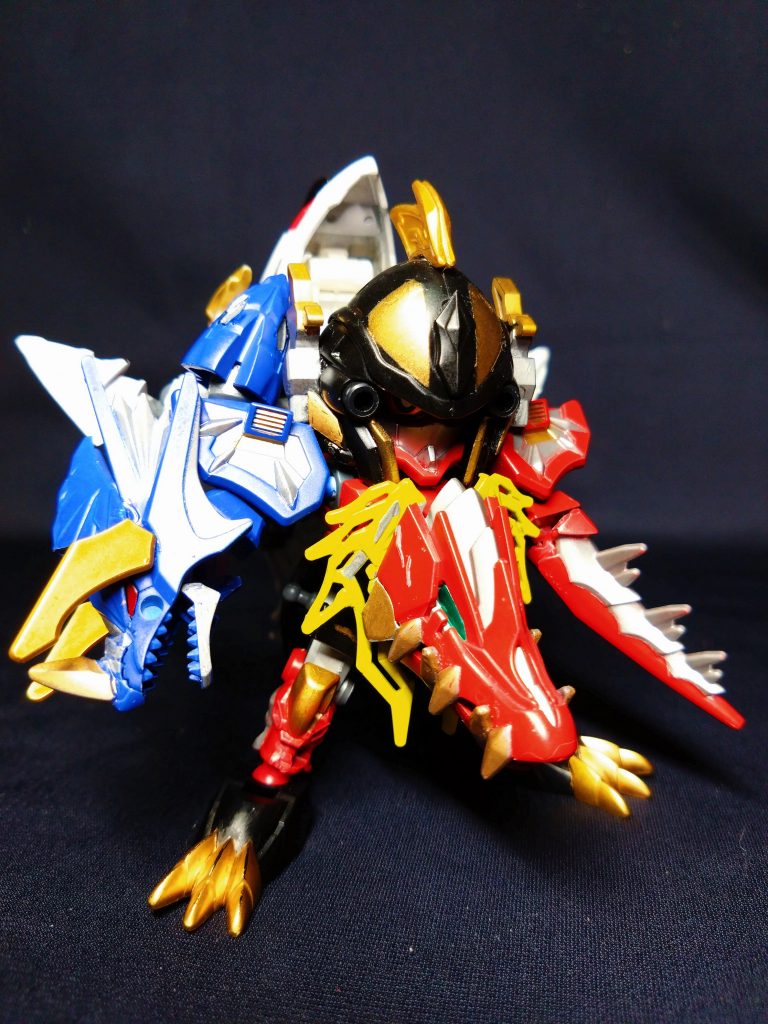 ダイノランダー強化形態。ゲイラーと合体した空戦仕様です。