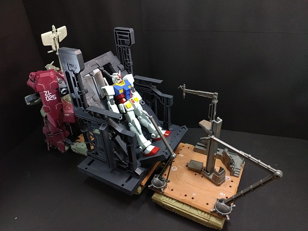 幅が少し足りませんが、システムベースを乗せることができるので、MSの運搬も可能です。