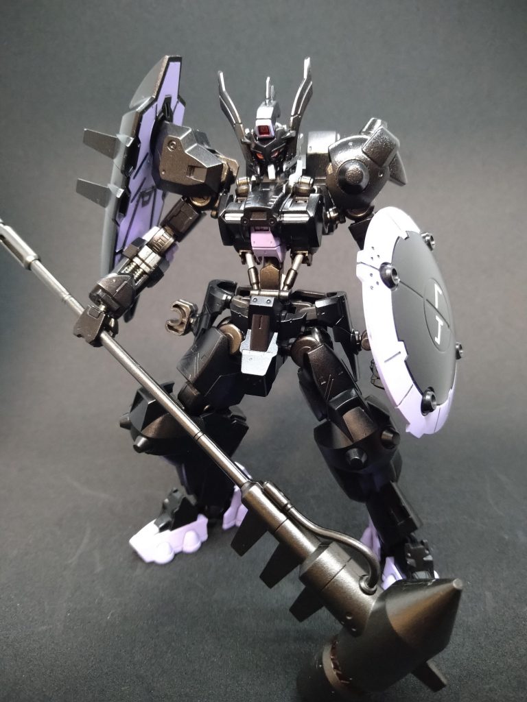 ブラックライト無し。