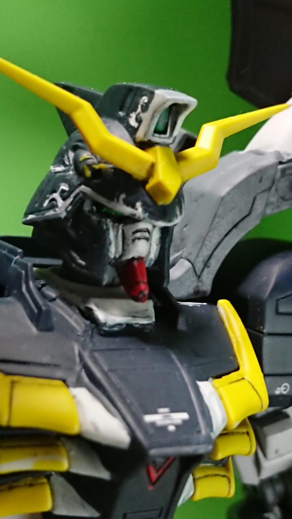 顔面もユニバースから取って付けました