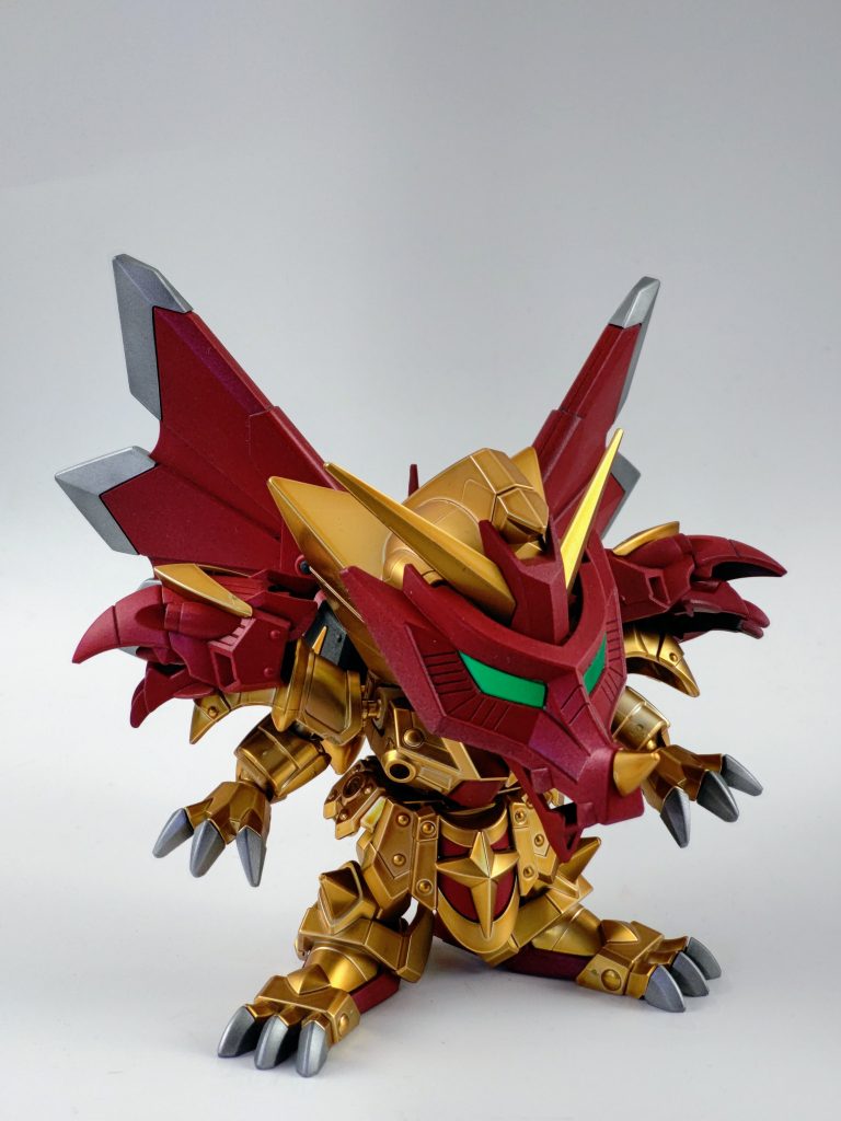 ドラゴンモード金メッキ部分以外は塗装し、全体をスーパースムースクリアで仕上げることでツヤを落としてます最後までご覧頂きありがとうございましたm(_ _)m