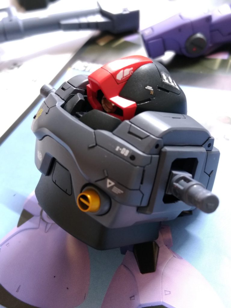 頭部の付け根調整したところです。顎を引けていい感じです。