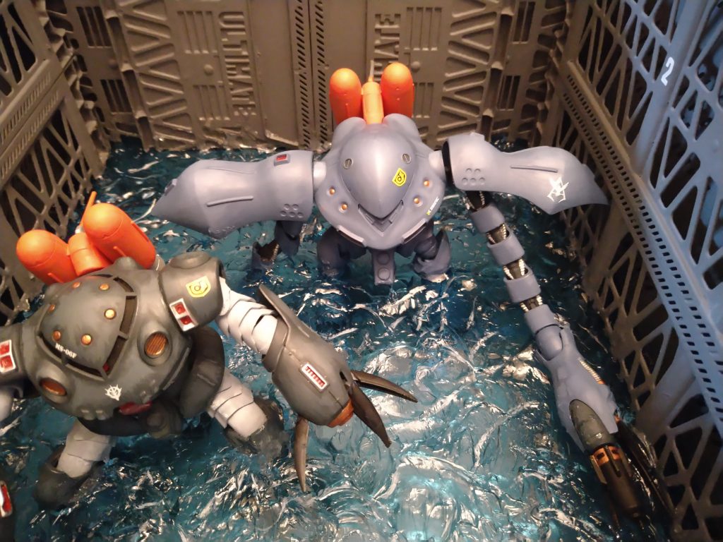 ハイゴックに焦点を当てて。やはり腕が長い・・・