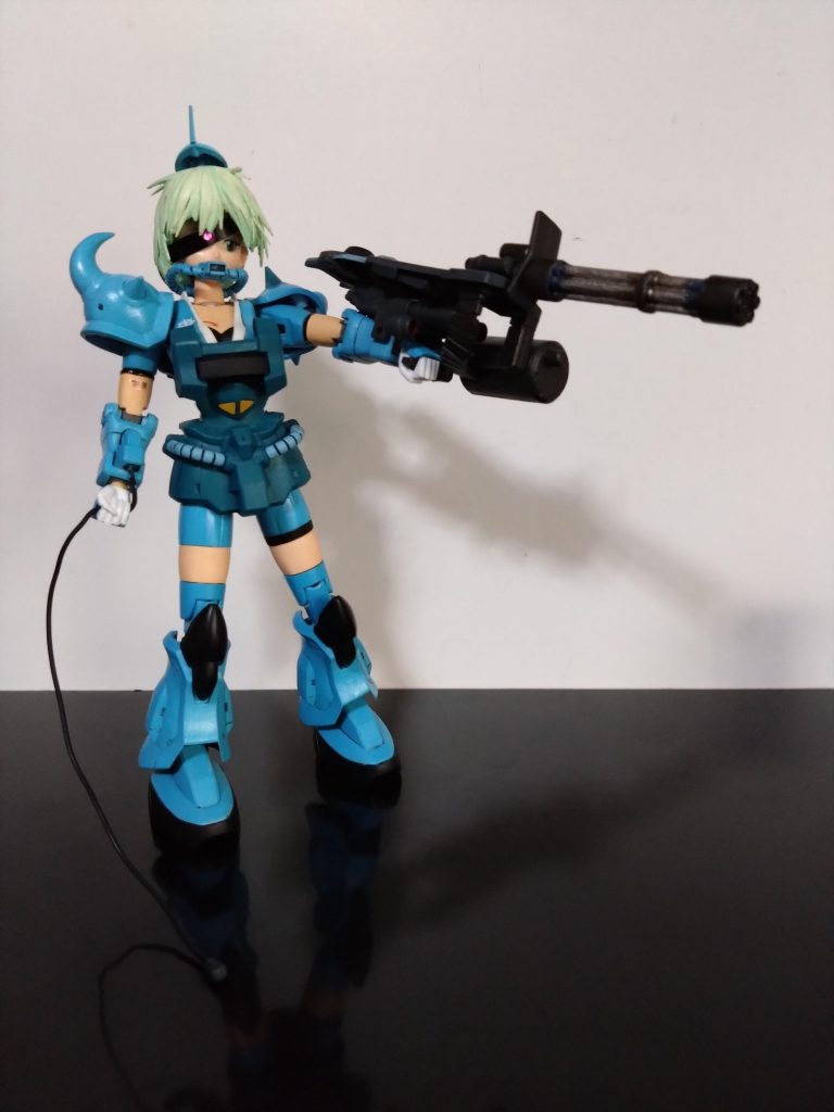 ヒートロッドとガトリング構え。