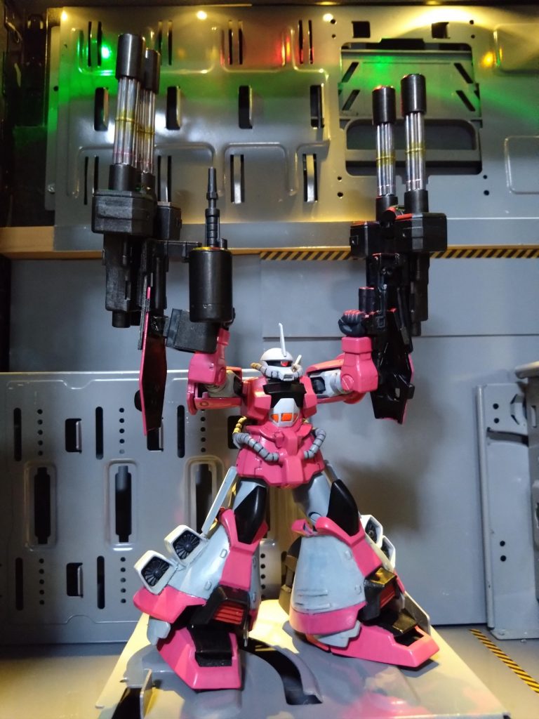 格納庫内のショット。