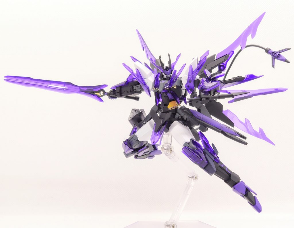 分割して双剣にもなります。