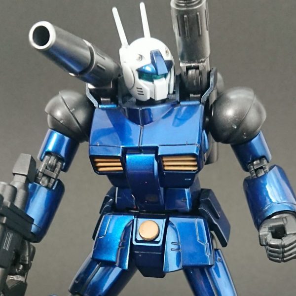 青いガンキャノン