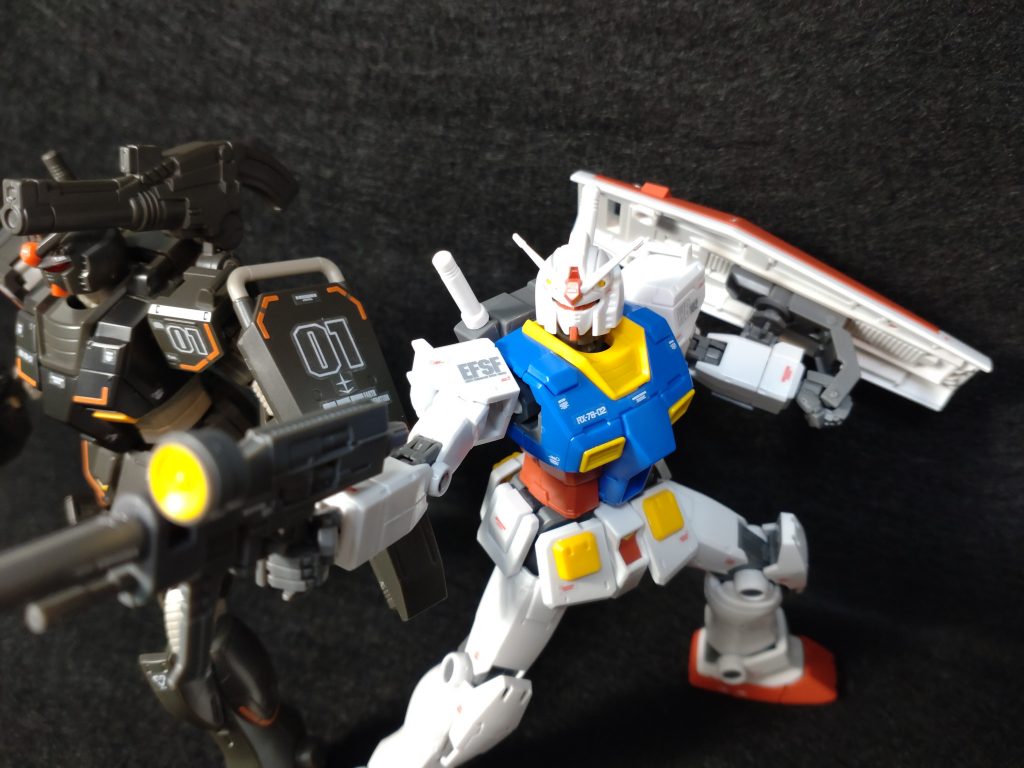 RX-78兄弟–2枚目/制作者：@toyohikaru1983