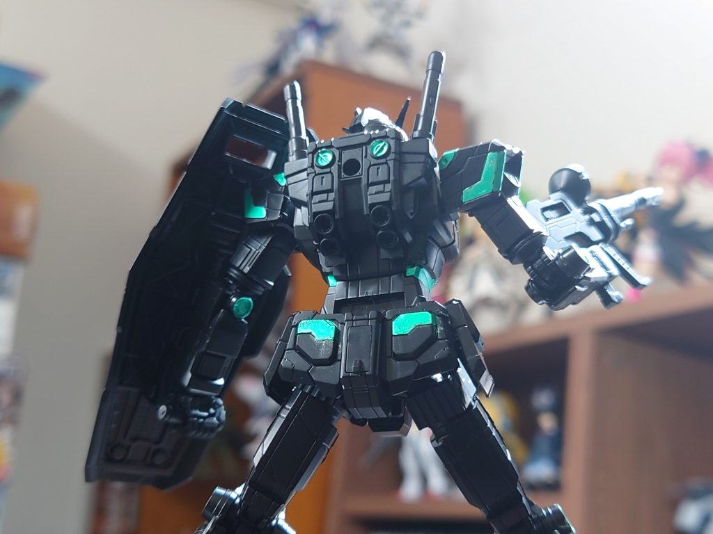 F00ガンダム–3枚目/制作者：クロムア