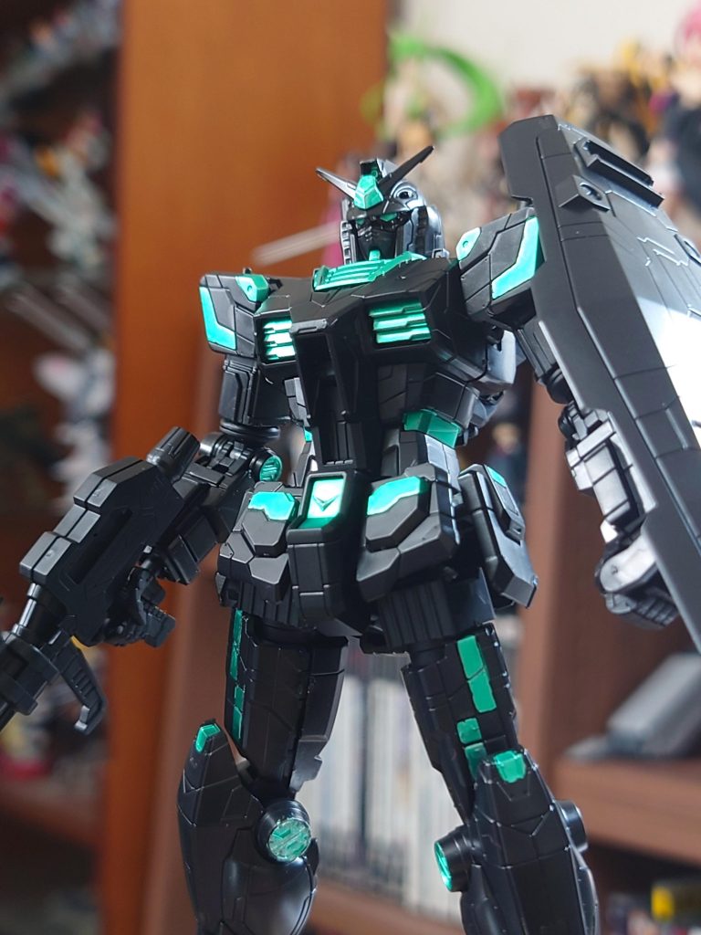 F00ガンダム–2枚目/制作者：クロムア