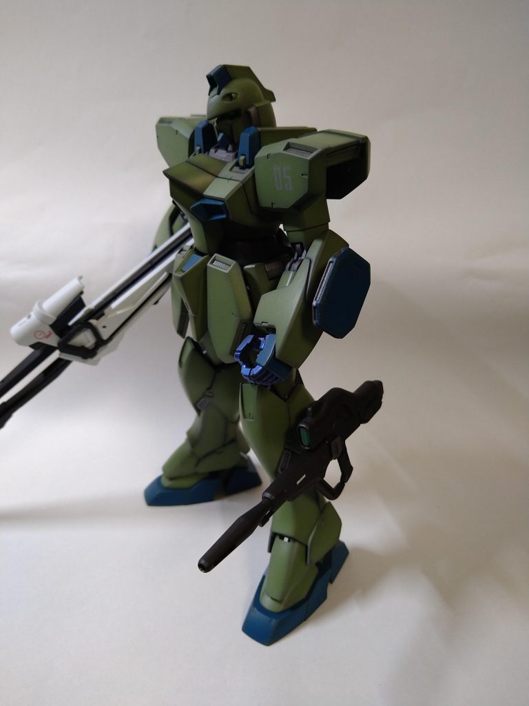 ビーム・シールドの機体は素立ち姿が寂しい感じですね。