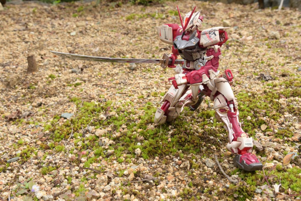 MG・ガンダムアストレイ・レッドフレーム改–4枚目/制作者：jigen