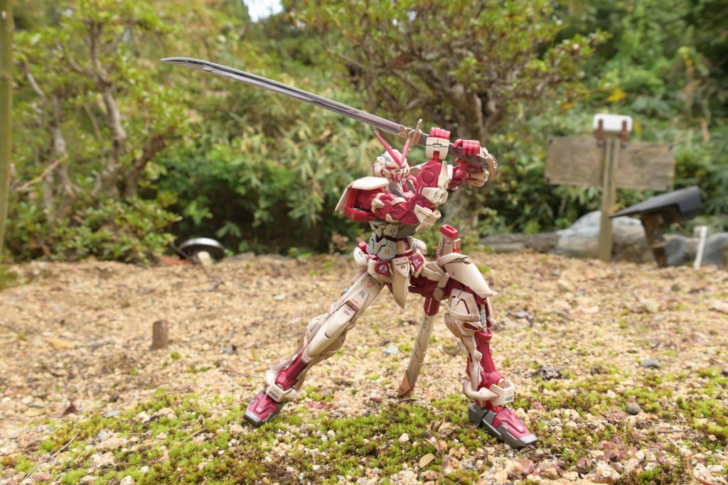 MG・ガンダムアストレイ・レッドフレーム改–6枚目/制作者：jigen