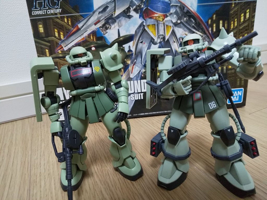 REVIVE版と比較すると、可動は劣るものの、フォルムは旧HGUCの方が好みですね。