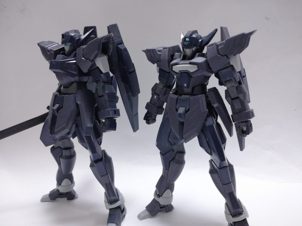 元々のGサイフォスのコックピット部分が気になりジャックエッジ(シャルドールローグでも可)に交換しました。なんか平坦なブロックがある様にしか思えなかったのでどうしようか悩んでたのですがある日(交換したらいいんじゃない？)と思いついたので試しに変更したらカッコよくなったのでこちらになりました。今回も最後までご覧くださりありがとうございました！次の作品もお待ちくださいましたら幸いです。