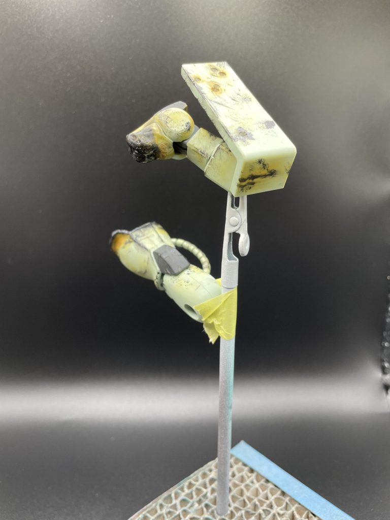 ザクはこんな感じです。少しライターで炙りました。