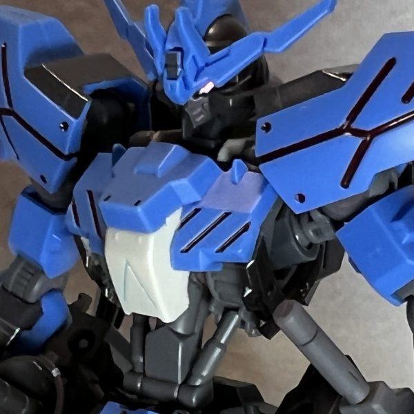 HG ガンダムヴィダール