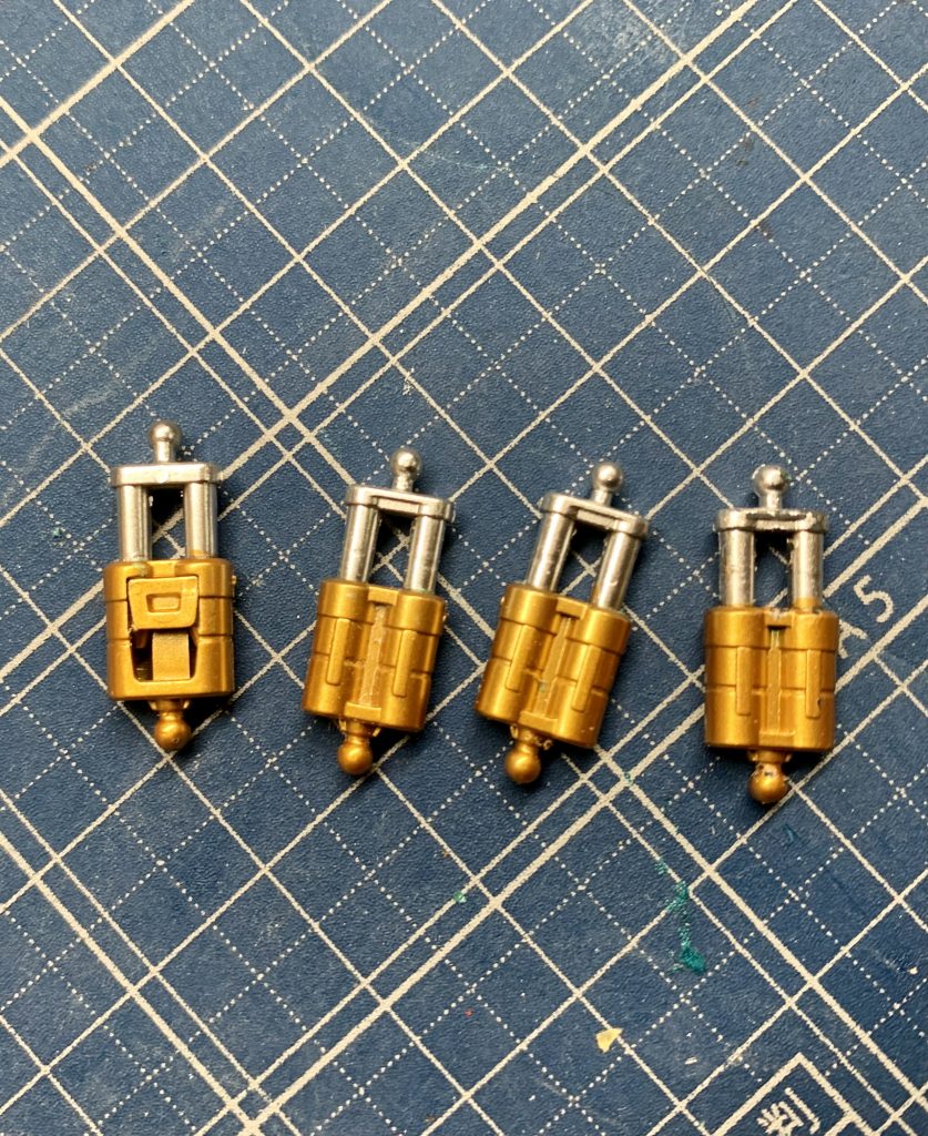 スネ部のシリンダー塗り分け