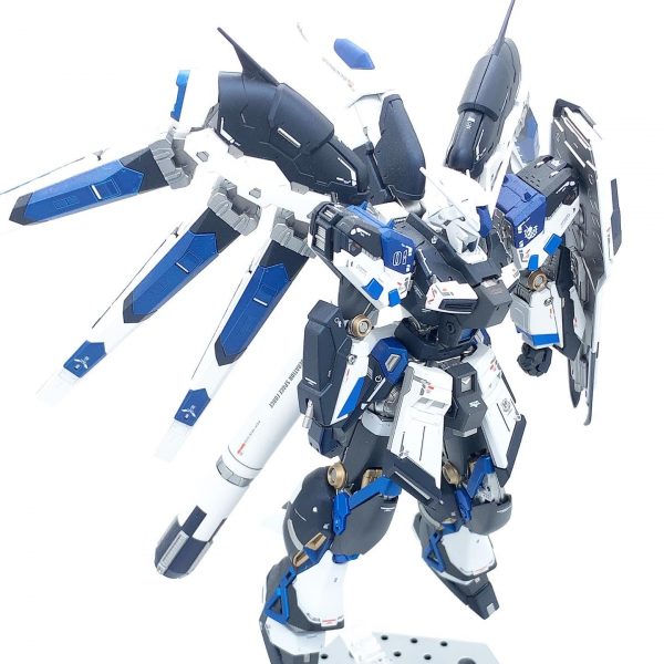 Blue Black Hi-νガンダム