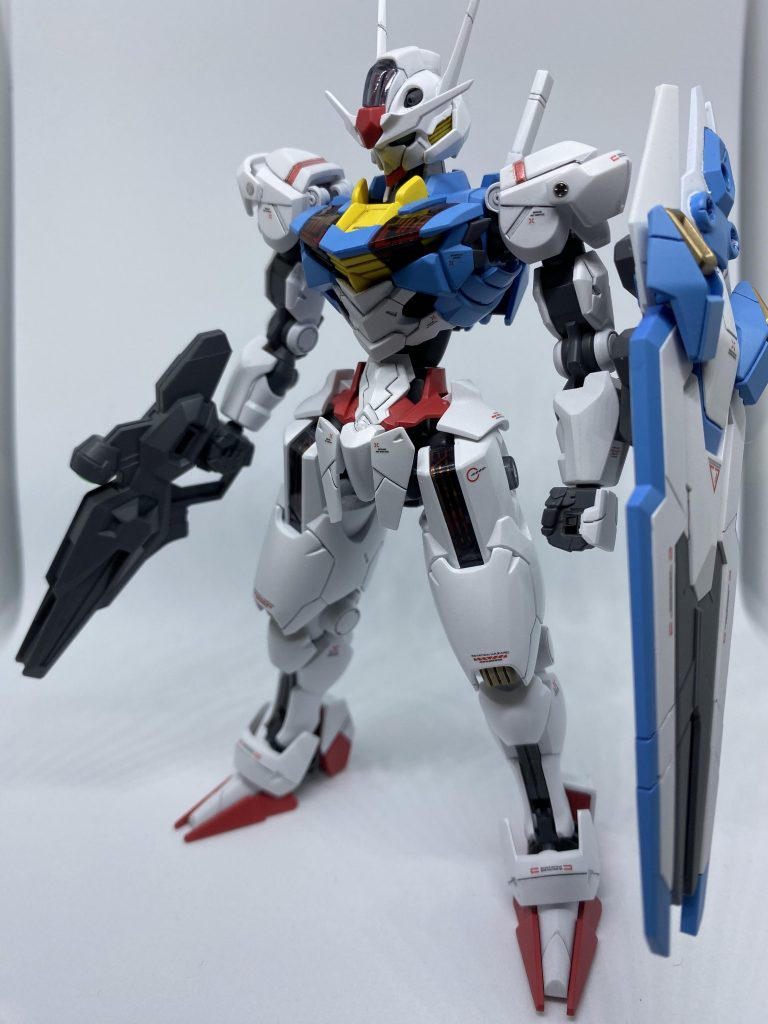 スレッタが乗るならなーと思ってデカールはあっさり目にしました。