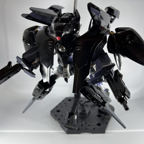 HG 単独突撃兵装　黒百合(ブラックサレナ)