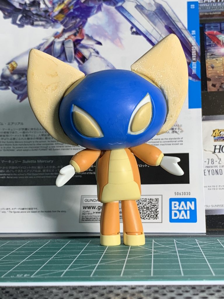 塗装前手足はめっちゃ干渉するので可動域はほぼ皆無です😭