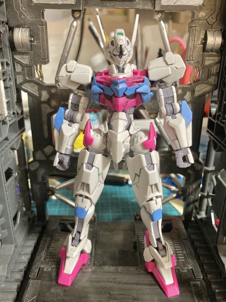 デカール、装飾シールを貼る前です。もちろんトップも吹いてません。