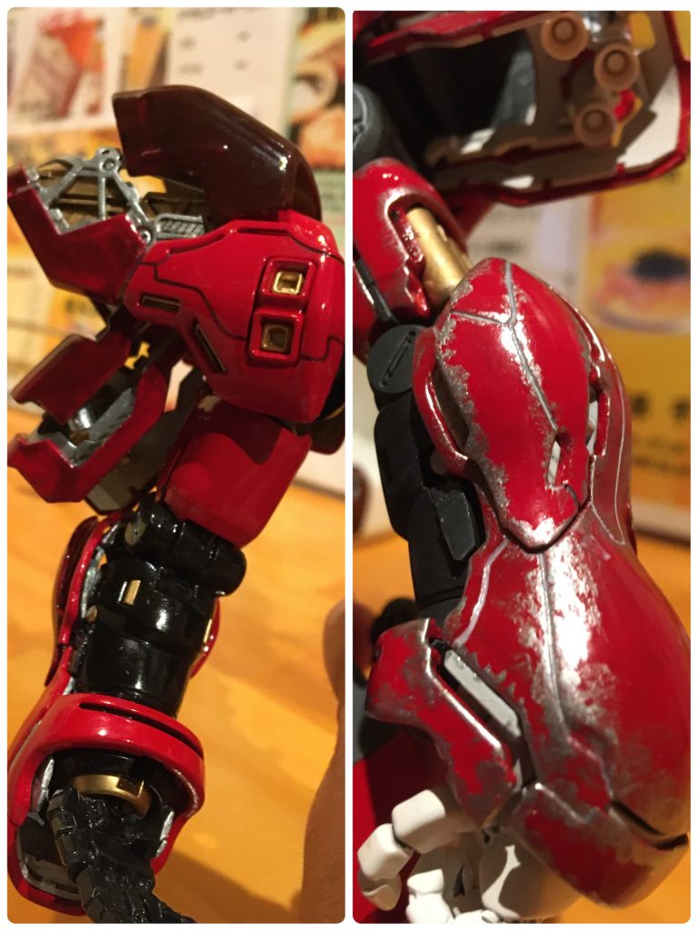 製作第2段回目飾っていたら少し飽きてきたので、2年半位前でしょうか違う色の赤を試してみたくなり(写真左)右半身筆塗りで大理石塗装に挑戦していました。初めてやったのであまり濃淡が出せませんでした。(写真右)左半身はドライブラシの練習にとブラシかけ過ぎてます。