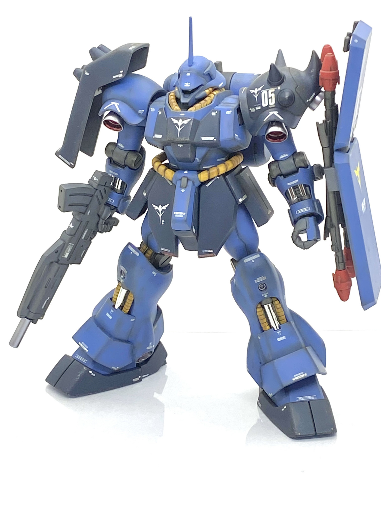 割引販売機動戦士ガンダム 逆襲のシャア ギラ・ドーガ レズン・シュナイダー専用機 徹底改修 塗装済 完成品 LED仕様 完成品