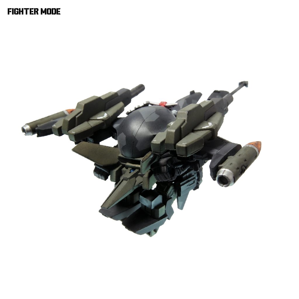 バックショット。頭は流石に分離して上部のみを上に乗せるカタチですが、上手くまとまったように思います。