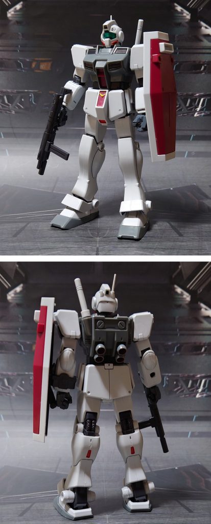ジム寒冷地仕様の前後ろ。手首をHGUCジム系の汎用手首に置き換え、腰フロントアーマーの左右分割、バルカンの穴開け、ビームサーベル刃のクリアパーツ化を実施。