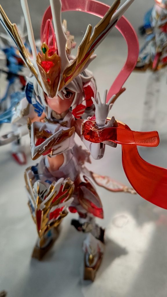 実はこっちの帯も折ってた(汗) くっついてくれて良かったよマジで。以上、お目汚しでした。m(_ _)m