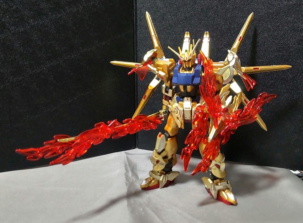 盾の不知火(シラヌイ)にも焔のエフェクトパーツを付けてやると、タイトル通りの炎神っぽくなった……のかな?