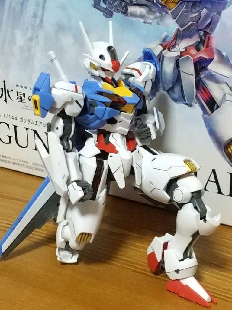 ルブリスと同じく膝立ちが違和感無く出来ますが、立ちポーズは苦手でした。