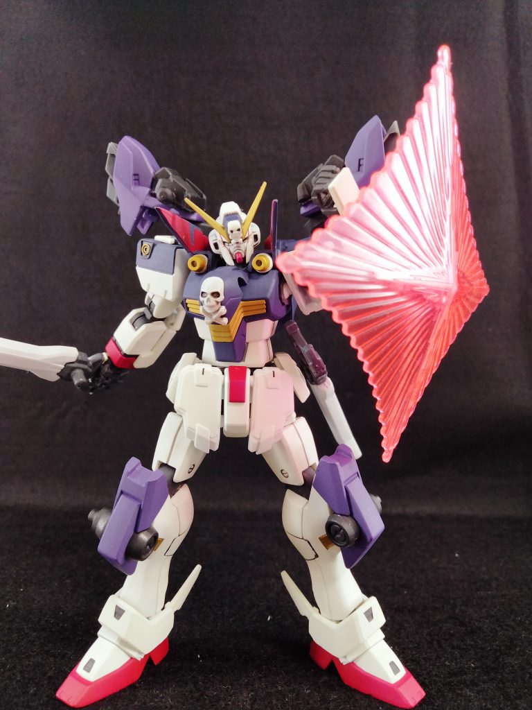 ブランド・マーカーやヒートダガー等は原典通り使用可能です。なので素体でありながら武装は地味に多い。