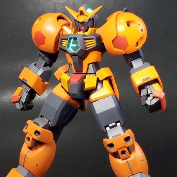 ガンダムAGE-1 パワードタイタス