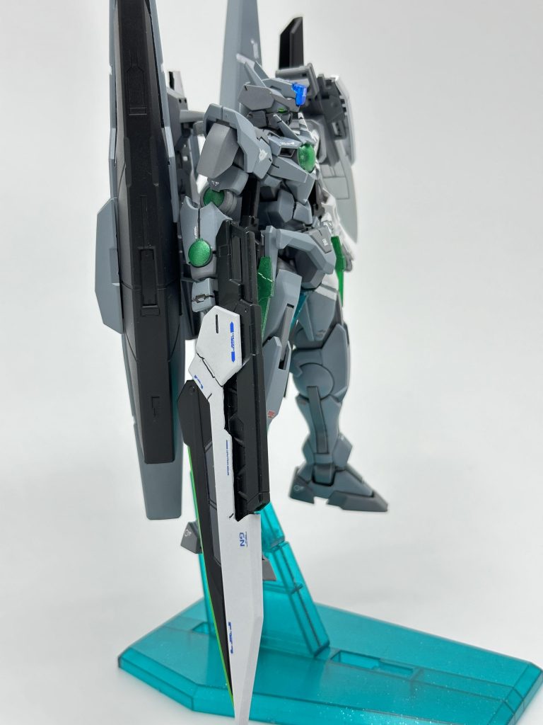 センサー類が緑で差し色になると思ってたんですが、思ったほどの効果はありませんでしたね…。