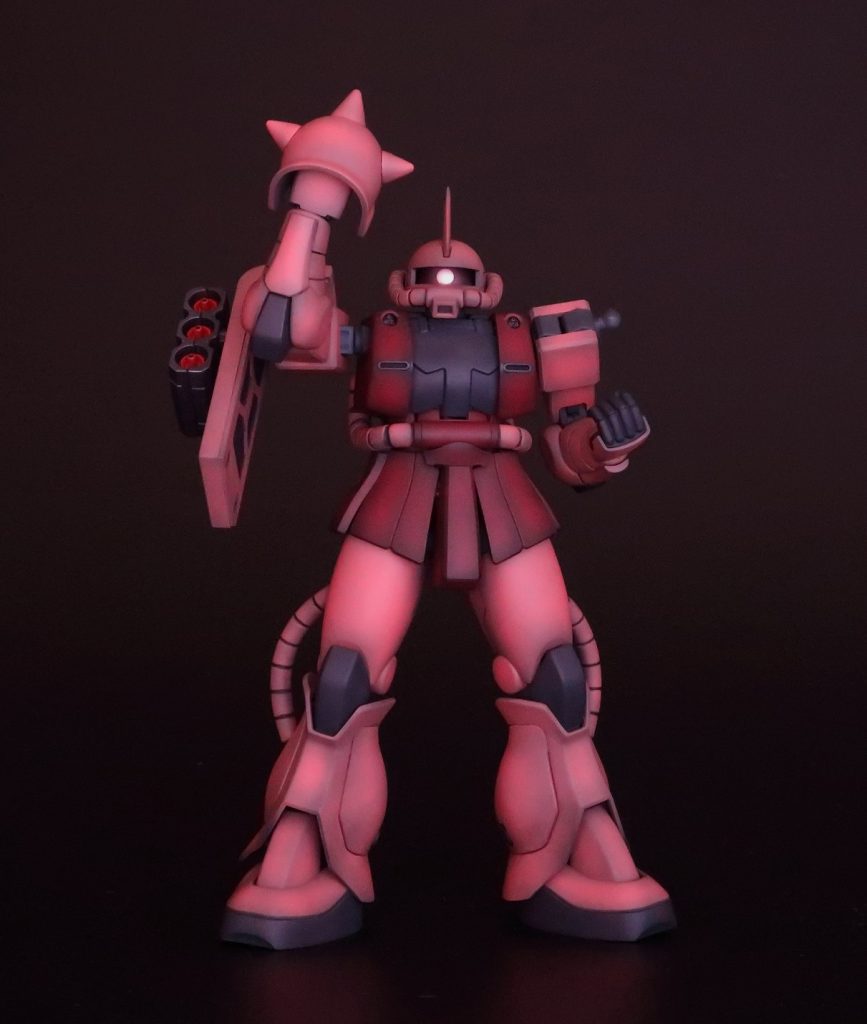 と思いきや最後の武器、ショルダーアーマー!これはアニメを見てぜひとも再現したいと思い作りました。乗せてるだけじゃなく、ちゃんと固定できます。