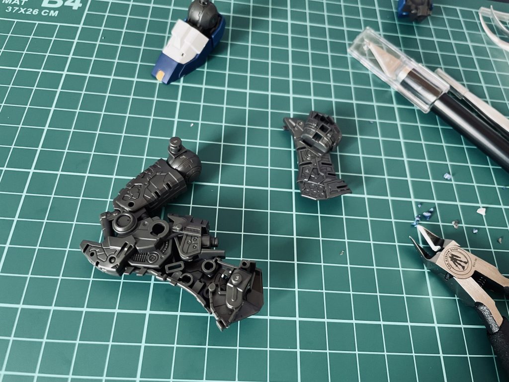 十数年ぶりに作ったので、ガンプラの進化に驚きました。