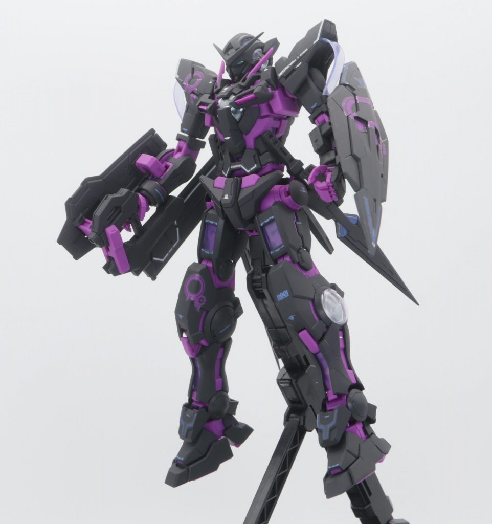 スミイレ以外はシールとデカール貼ってつや消しトップコートのみです。