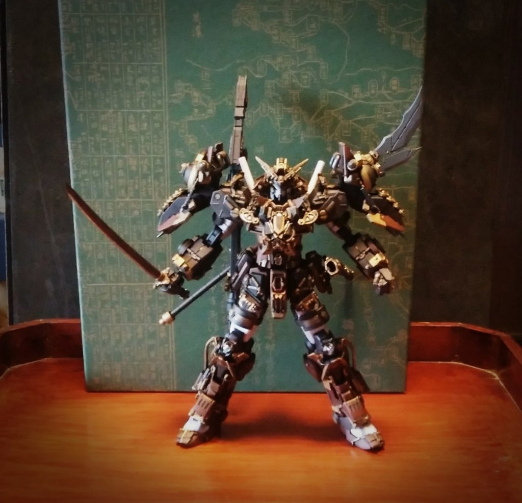 製作当時、大河ドラマを見ながら鎧兜のイメージを考えてました。